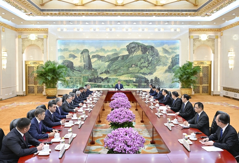 习集体会见上海合作组织成员国外长理事会会